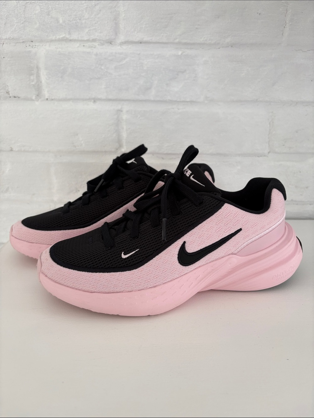 Nike women’s running shoes. Size 6